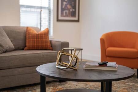 The O'Keeffe-2Nd Floor Boutique Hotel Suite Bentonville Zewnętrze zdjęcie